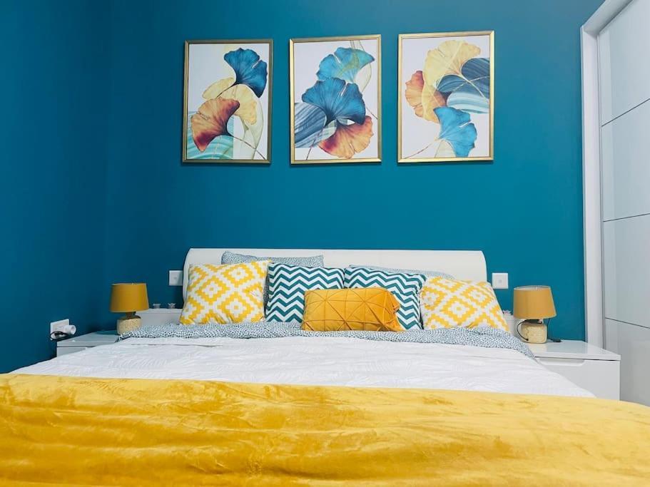 Blue Cosmo Apartment Ta Xbiex Bagian luar foto